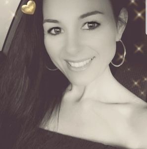 Meet your Posher, Connie